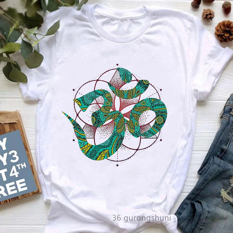 Yoga Tree Growing From A Lady Print Tshirt Girls White Funny Casual T Shirt Femme Buddha Chakra Meditation T-Shirt Women Tops